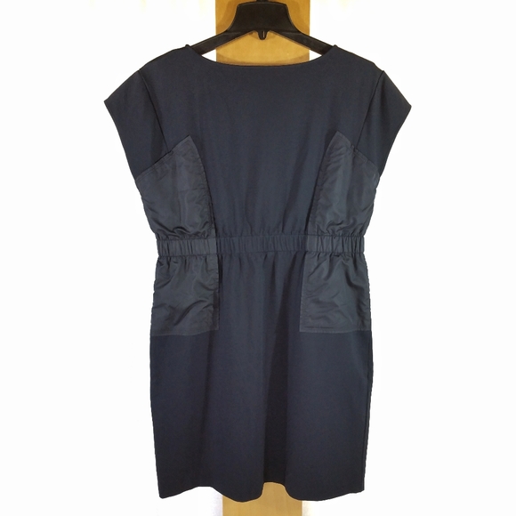 Elie Tahari Large Navy Comfortable Dress (B) - Picture 3 of 7